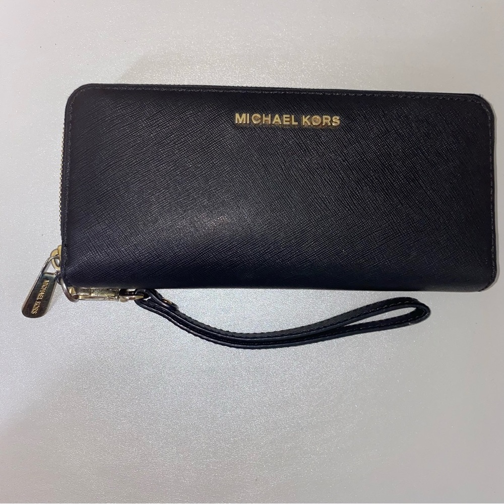 Michael Kors zip around black leather wallet gold hardware
